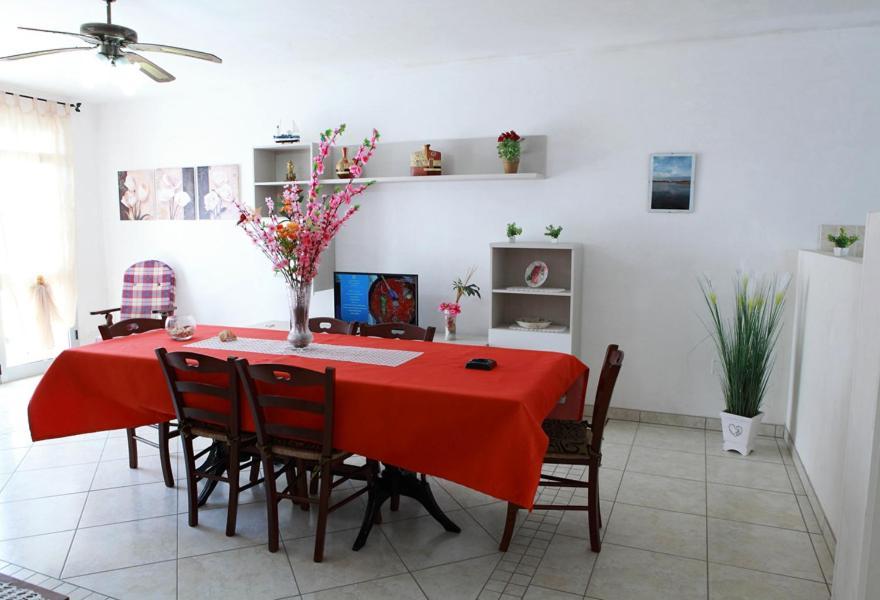 Casa Fronte Mare Posto Rosso 8 Posti Letto *